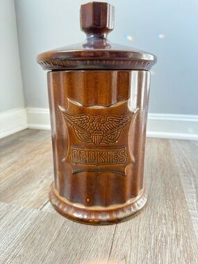 Vintage Patriotic Brown American Eagle Ceramic Piller Cookie Jar Large Brown